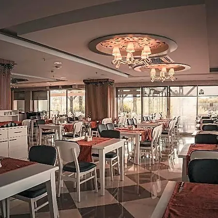 Adella Hotel