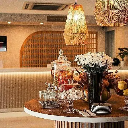 Adella Hotel 4*