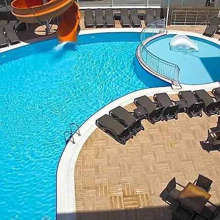 Hotel Adella Side